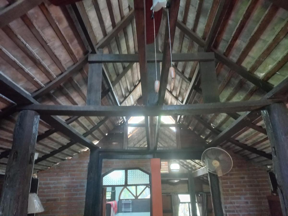 Hotel Teak House Chiang Mai Esterno foto