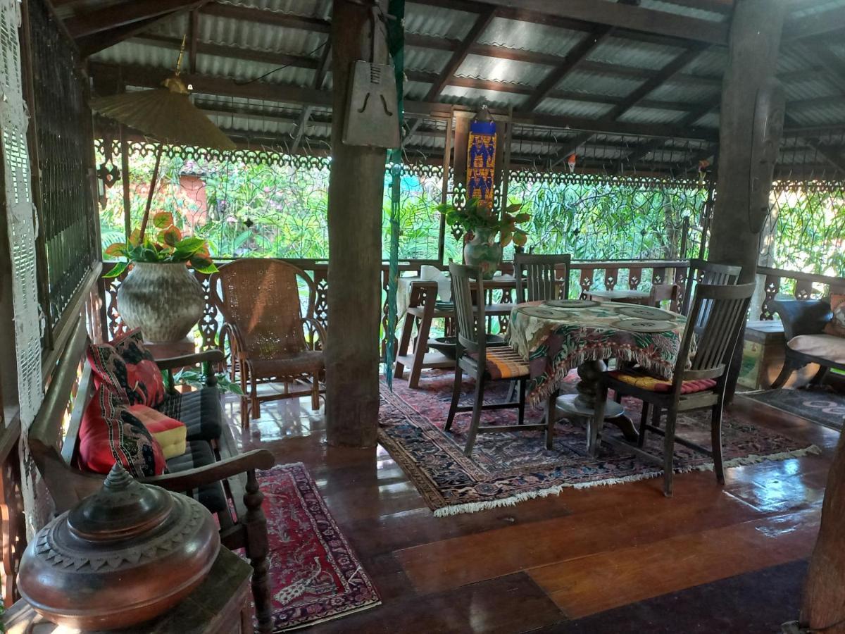 Hotel Teak House Chiang Mai Esterno foto