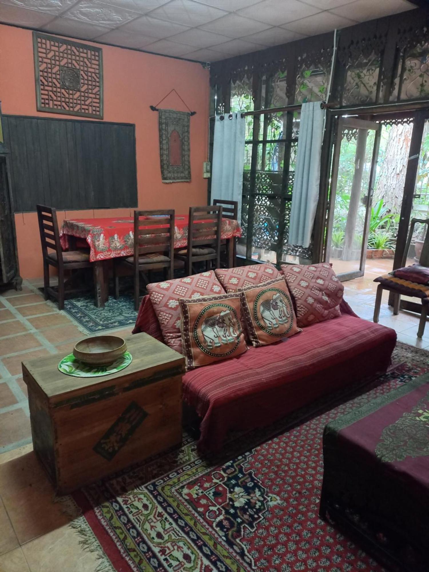 Hotel Teak House Chiang Mai Esterno foto