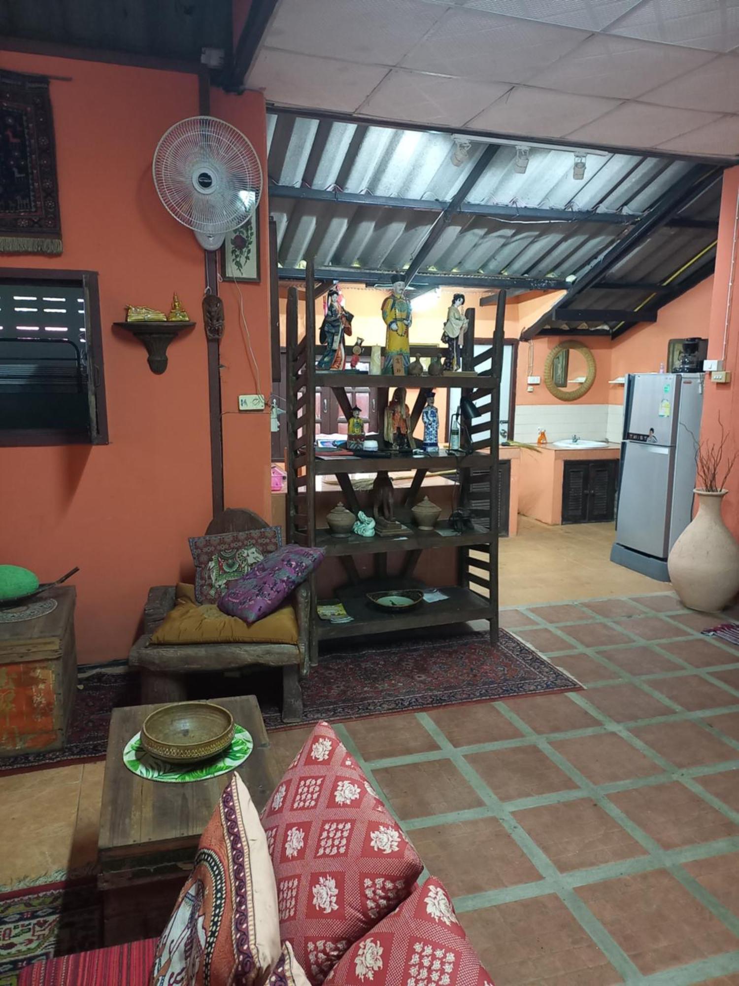 Hotel Teak House Chiang Mai Esterno foto