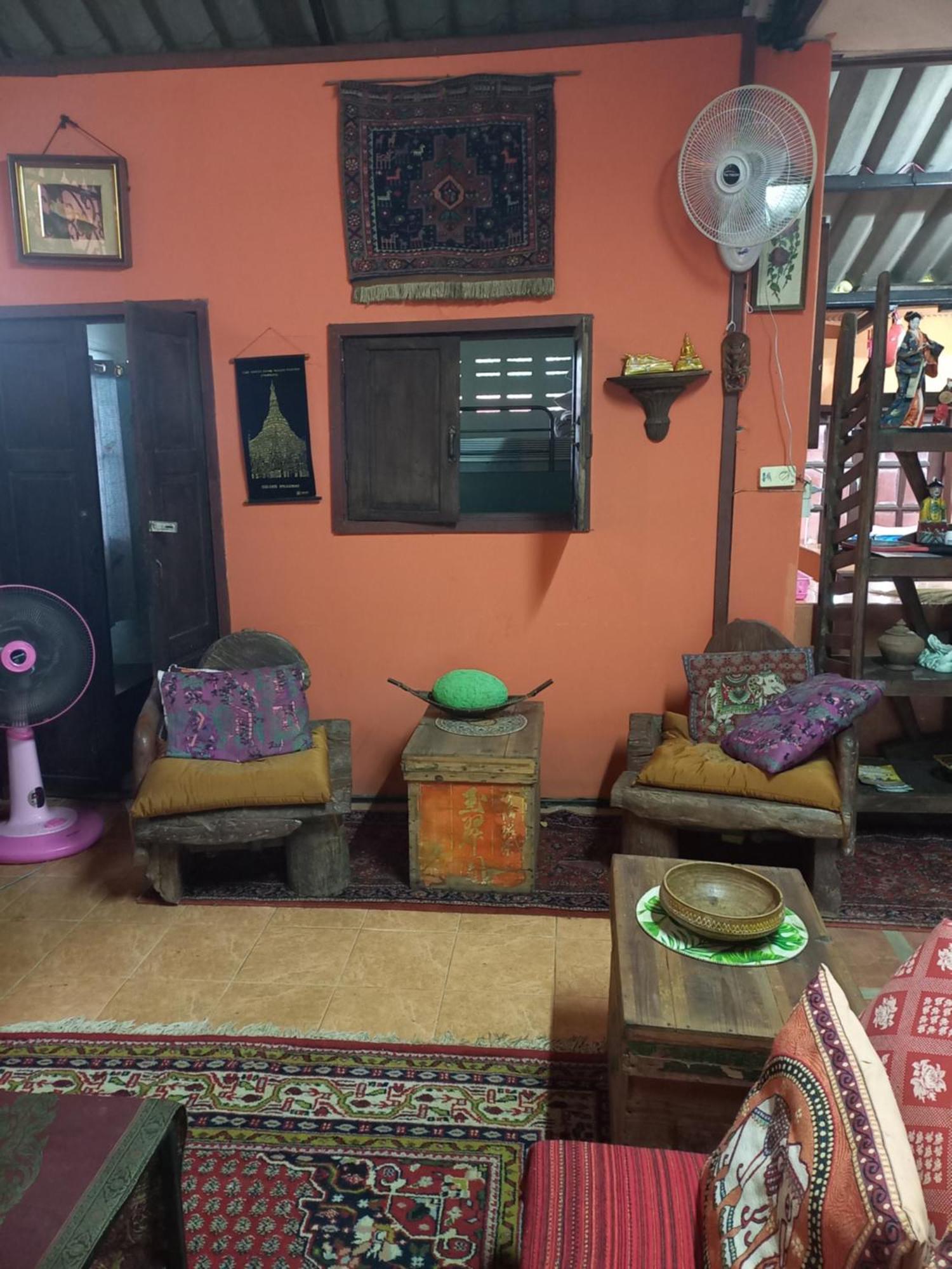 Hotel Teak House Chiang Mai Esterno foto
