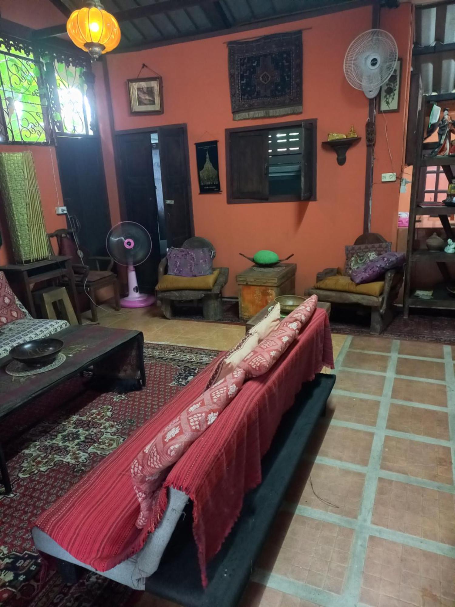 Hotel Teak House Chiang Mai Esterno foto