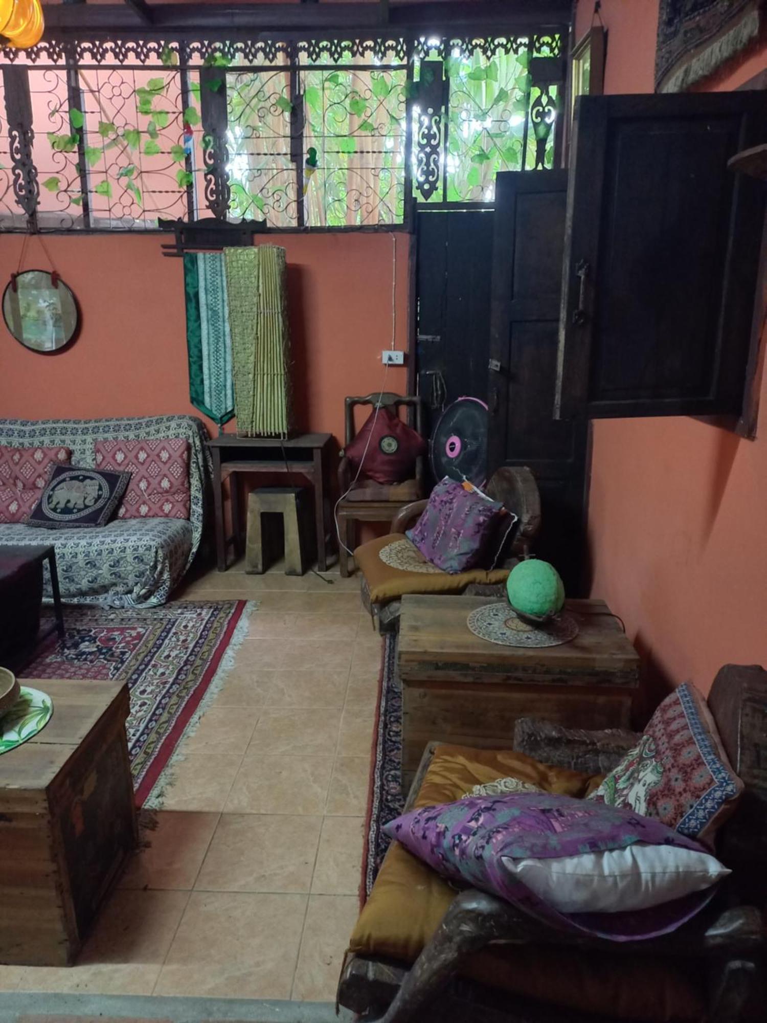 Hotel Teak House Chiang Mai Esterno foto