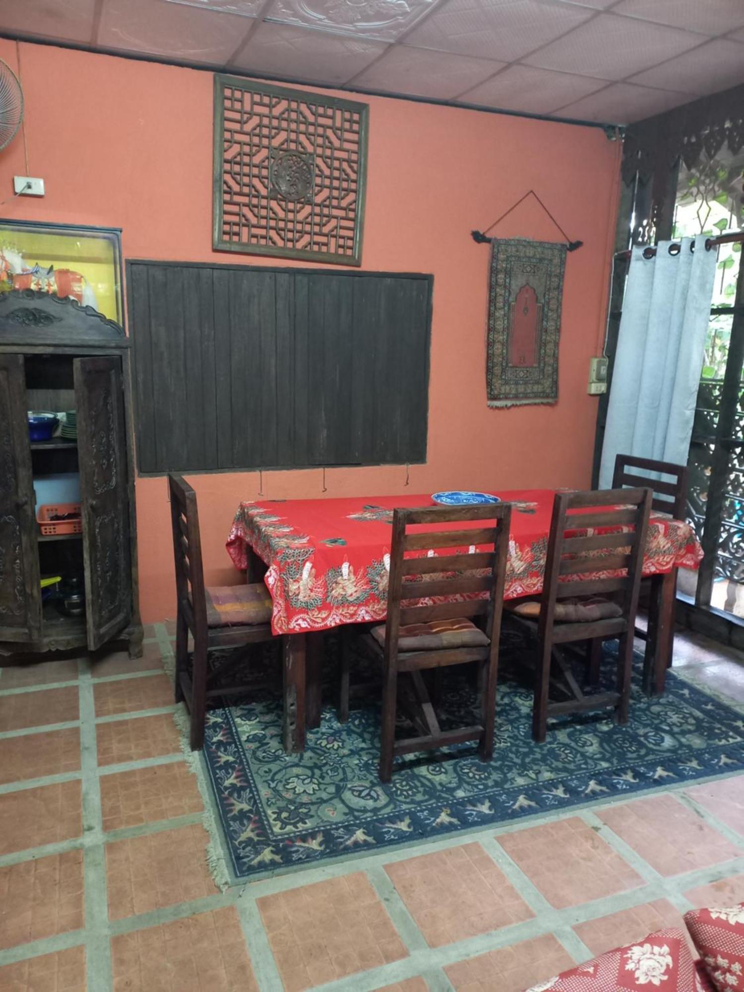 Hotel Teak House Chiang Mai Esterno foto
